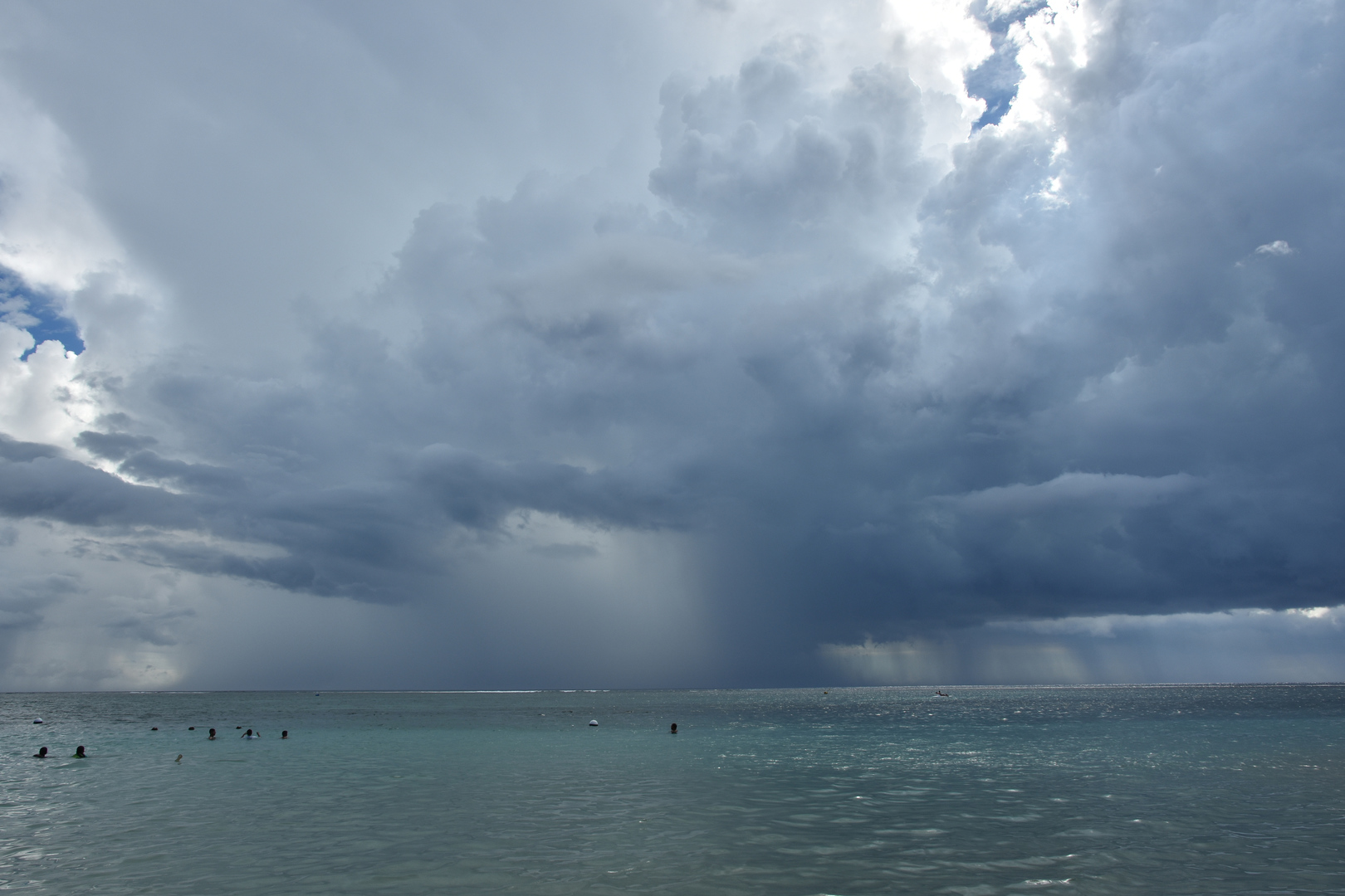Wolmar Beach :: a storm cloud far in the ocean