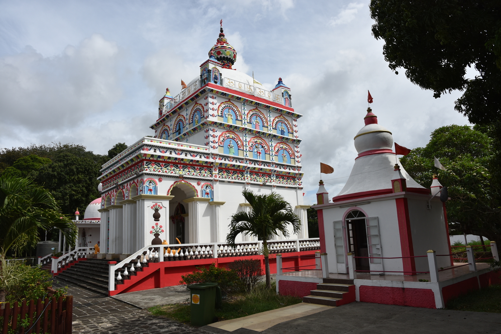 Trou aux Biches -- Triolet :: Maheswarnath Temple