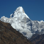 Mong La :: the Ama Dablam top zoomed