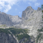 Höllentalanger — looking up to Zugspitze, behind in the center